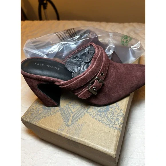 Free People Date Night Heeled Mules In‎ Port Wine Suede Size 6.5